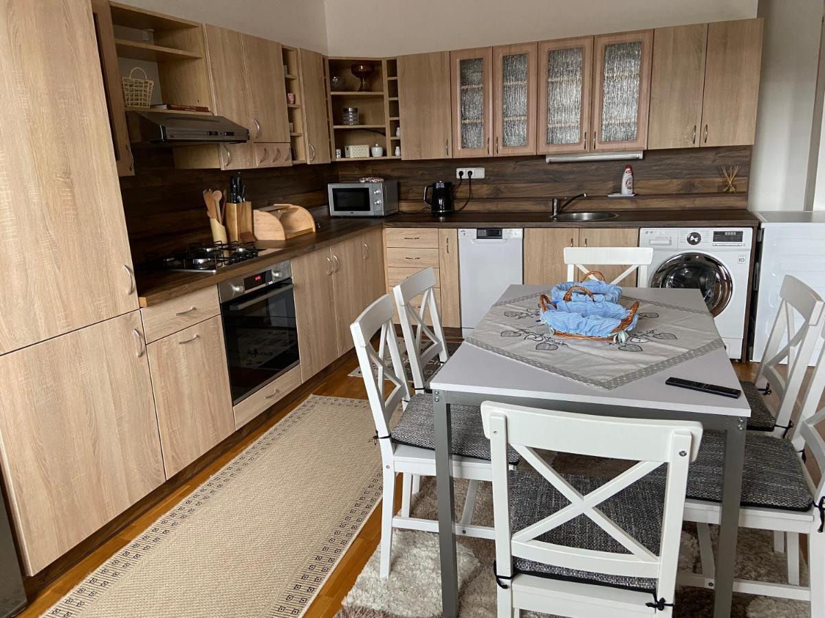 Apartman Juli Tatranska Lomnica Exterior photo